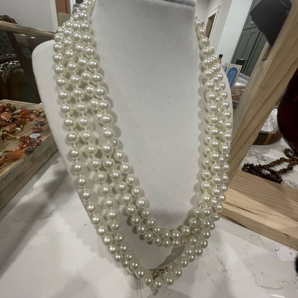 Elegant 88 inch Pearl style knotted Necklace